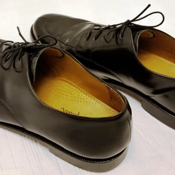 EUC. Cole Haan Wing Tip High Gloss Size 10D - Picture 6 of 8